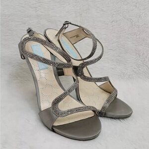 Betsey Johnson SB-Gift Dress Sandal Shoes, Silver, Women’s Size 8.5 M